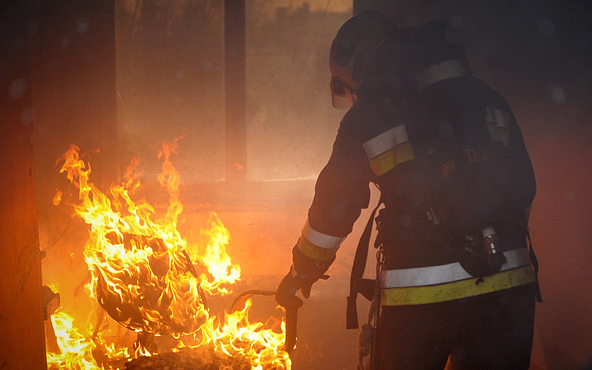 Kigyulladt egy lakóház Mátraszelén