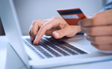 Elindult az online bankkártyás fizetési rendszer
