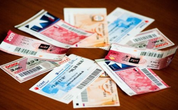 Érvénytelen étkezési utalvánnyal fizettek