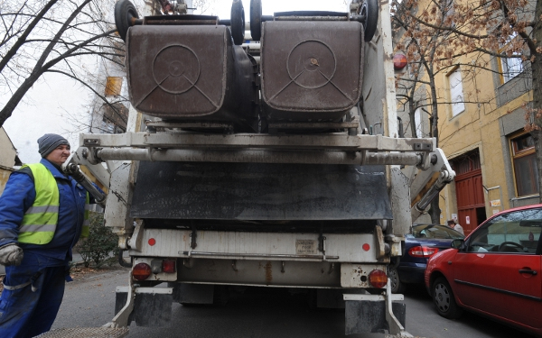 Fellebbező hulladékos cégek