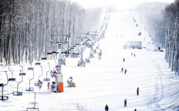 Megnyitották a teljes 1-es pályát az eplényi síarénában