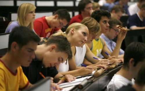 Fontos vállalkozás volt az oktatás átalakítása