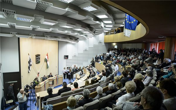 Salgótarján ellenzi a Nógrád megyei önkormányzat székhelyének áthelyezését