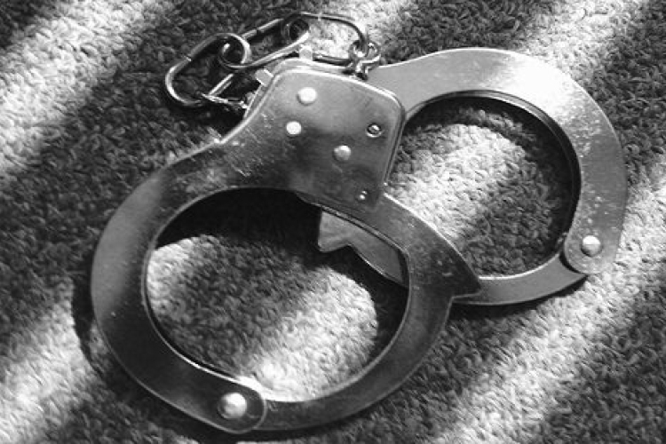 Gázpalackokkal felszerelt autóval bukott le a korábban terrorizmusért elítélt férfi