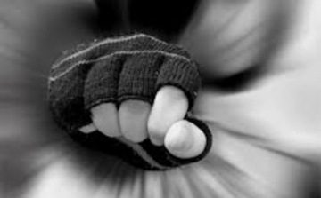 Súlyos testi sértés Mátranovákon