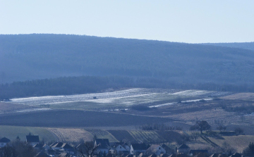 Kilátó lesz Romhány fölött